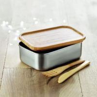 image of a sandwich box I love for meal preparation
